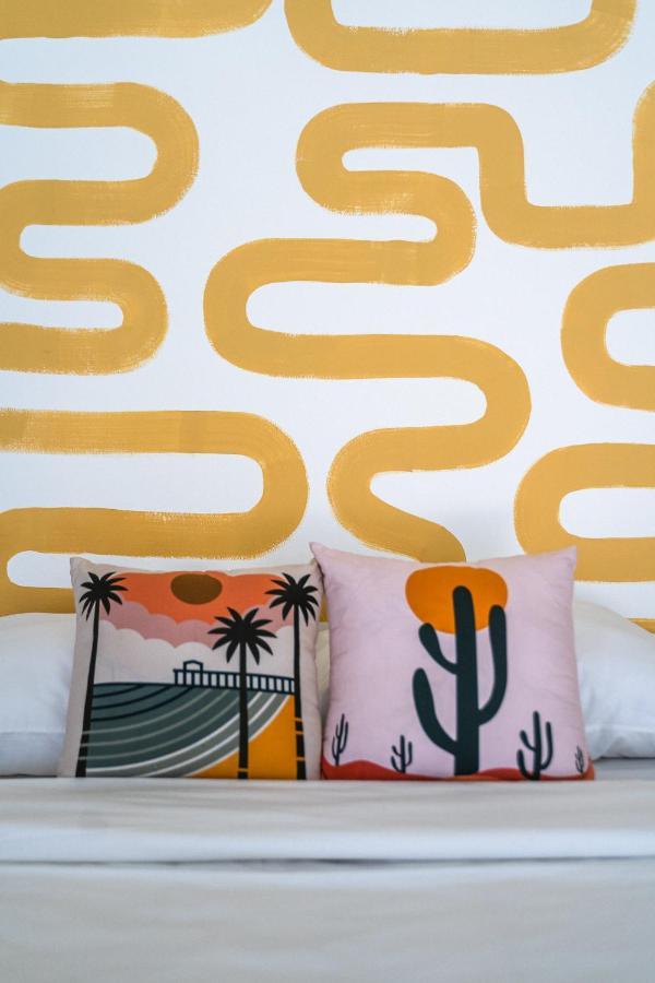 Shaka Clan Surf Hotel Canggu  Luaran gambar