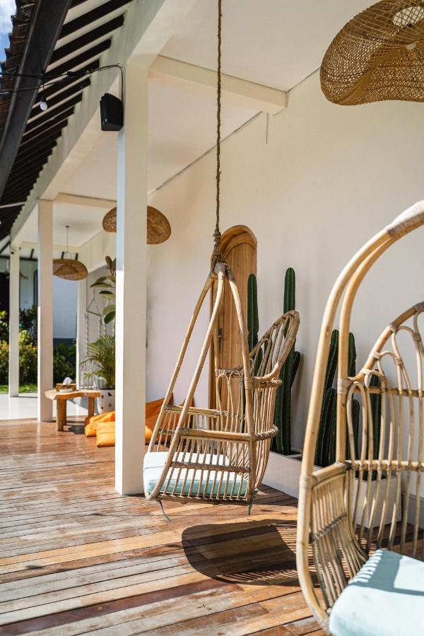 Shaka Clan Surf Hotel Canggu  Luaran gambar